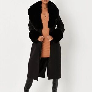Chic Black Faux Fur Trim Coat